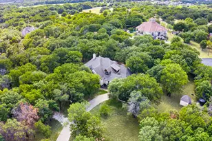 4404 Aledo Oaks Ct, Fort Worth, TX 76126 - Photo 2