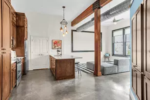2502 Live Oak St, Dallas, TX 75204 - Photo 8