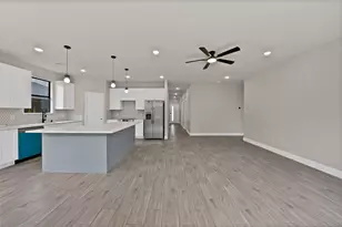 5700 Barkridge Dr, Granbury, TX 76048 - Photo 10