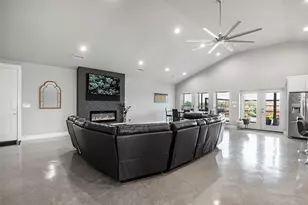 620 Ewing Rd, Ferris, TX 75125 - Photo 4