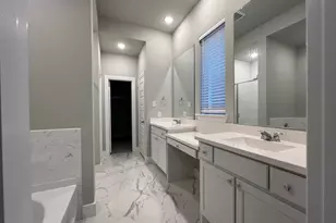 1317 Thrasher Dr, Little Elm, TX 75068 - Photo 18