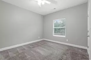 426 W Coffin St, Denison, TX 75020 - Photo 10