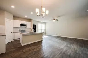 748 Fallow Dr, Venus, TX 76084 - Photo 4