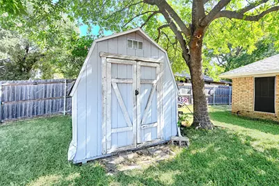 1223 Sequoia Drive, DeSoto, TX 75115 - Photo 16