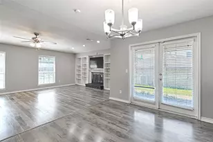 1223 Sequoia Dr, DeSoto, TX 75115 - Photo 10