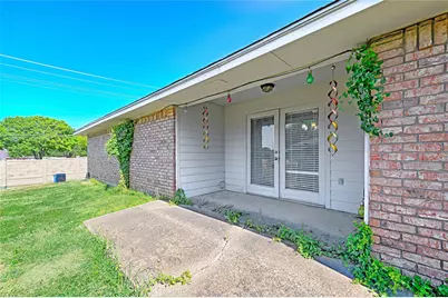 1223 Sequoia Drive, DeSoto, TX 75115 - Photo 30