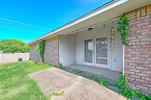 1223 Sequoia Dr, DeSoto, TX 75115 - Photo 30