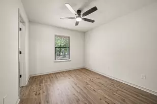 1409 Scotland Ave, Azle, TX 76020 - Photo 6