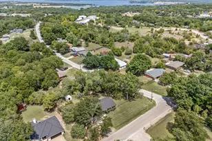 1409 Scotland Ave, Azle, TX 76020 - Photo 34