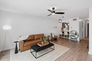 4318 Overlook Ct, Granbury, TX 76049 - Photo 8
