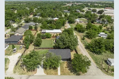 100 Hoover Avenue, Whitney, TX 76692 - Photo 32