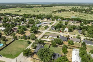 100 Hoover Ave, Whitney, TX 76692 - Photo 34