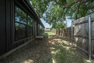 100 Hoover Ave, Whitney, TX 76692 - Photo 28
