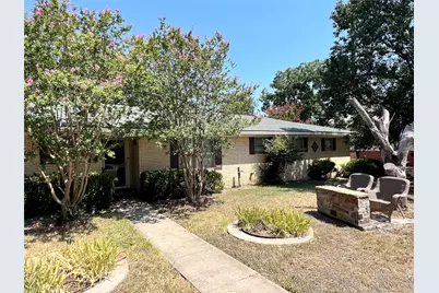 1206 Crestwood Drive, Cleburne, TX 76033 - Photo 20