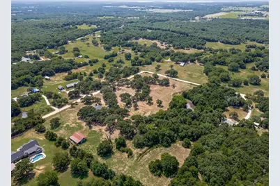 229 Quail Run Road, Valley View, TX 76272 - Photo 40