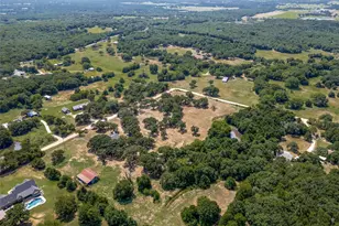 229 Quail Run Rd, Valley View, TX 76272 - Photo 40