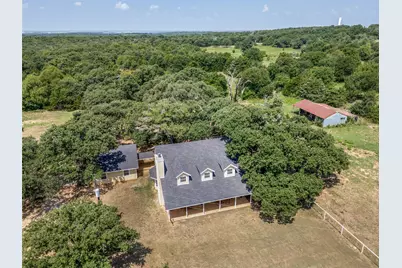 229 Quail Run Road, Valley View, TX 76272 - Photo 34