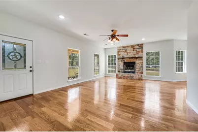 229 Quail Run Road, Valley View, TX 76272 - Photo 8
