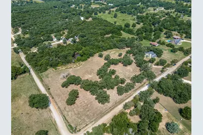 229 Quail Run Road, Valley View, TX 76272 - Photo 38