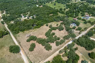229 Quail Run Rd, Valley View, TX 76272 - Photo 38