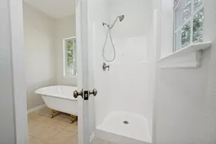 229 Quail Run Rd, Valley View, TX 76272 - Photo 22