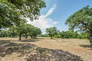 229 Quail Run Rd, Valley View, TX 76272 - Photo 38