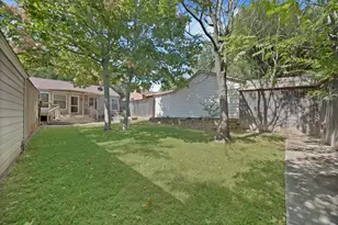 4028 Locke Ave, Fort Worth, TX 76107 - Photo 20