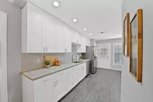 4028 Locke Ave, Fort Worth, TX 76107 - Photo 10