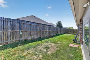 220 Carson Dr, Waxahachie, TX 75167 - Photo 22