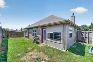 220 Carson Dr, Waxahachie, TX 75167 - Photo 24