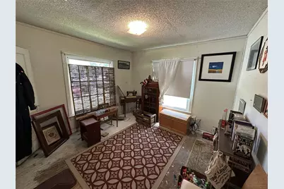 405 W Avenue E, Garland, TX 75040 - Photo 18