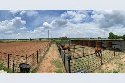 20B Frost Lane #20B, Mineral Wells, TX 76067 - Photo 8