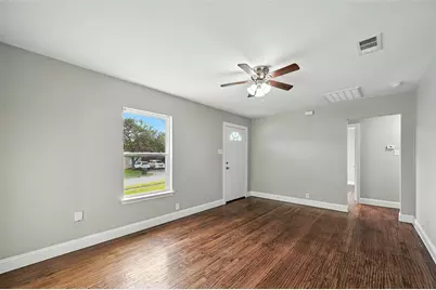 6520 Lovett Avenue, Dallas, TX 75227 - Photo 8