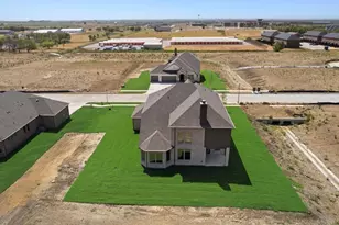 7011 Lilly Ln, Sanger, TX 76266 - Photo 2