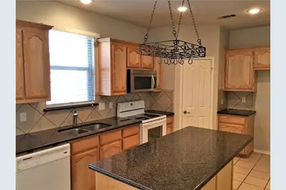 8004 Ranchvale Lane, Arlington, TX 76002 - Photo 8