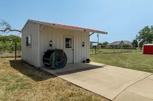 900 E Chad St, Whitney, TX 76692 - Photo 18