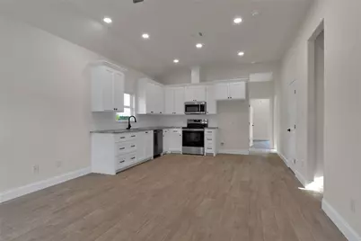 811 SW 28th Street, Mineral Wells, TX 76067 - Photo 10