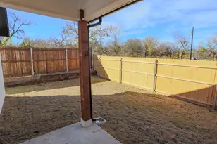 1918 Church St, Greenville, TX 75401 - Photo 4