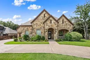 3300 Alexandria Ct, Grapevine, TX 76092 - Photo 1
