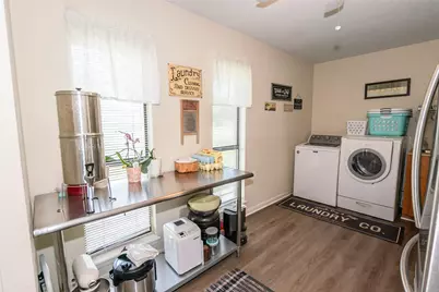 517 E Locust Street, Nocona, TX 76255 - Photo 22