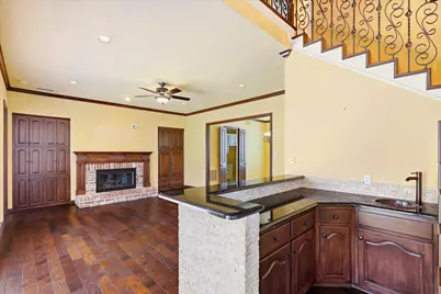 4545 Waterford Drive, Plano, TX 75024 - Photo 8