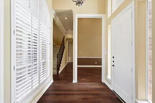 4545 Waterford Dr, Plano, TX 75024 - Photo 2