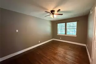7825 Dugan St, Dallas, TX 75217 - Photo 2