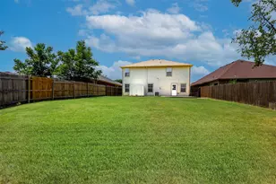 5946 Harbor Glen Dr, Dallas, TX 75249 - Photo 24