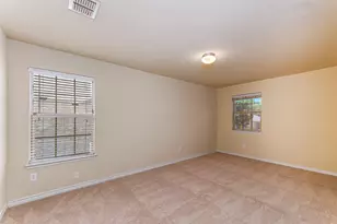 5946 Harbor Glen Dr, Dallas, TX 75249 - Photo 20