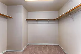 5946 Harbor Glen Dr, Dallas, TX 75249 - Photo 14