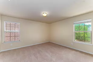 5946 Harbor Glen Dr, Dallas, TX 75249 - Photo 16