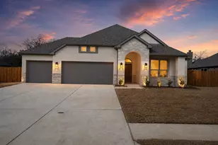 5004 Taylor Trail, Sanger, TX 76266 - Photo 1
