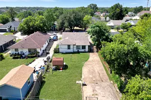 1427 Claude St, Dallas, TX 75203 - Photo 16