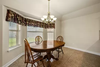 1104 Starling Court, Burleson, TX 76028 - Photo 16